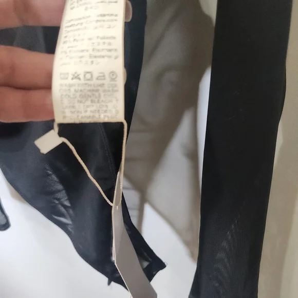 Missguided+ Black Off-Shoulder Bodysuit - Picture 8 of 9